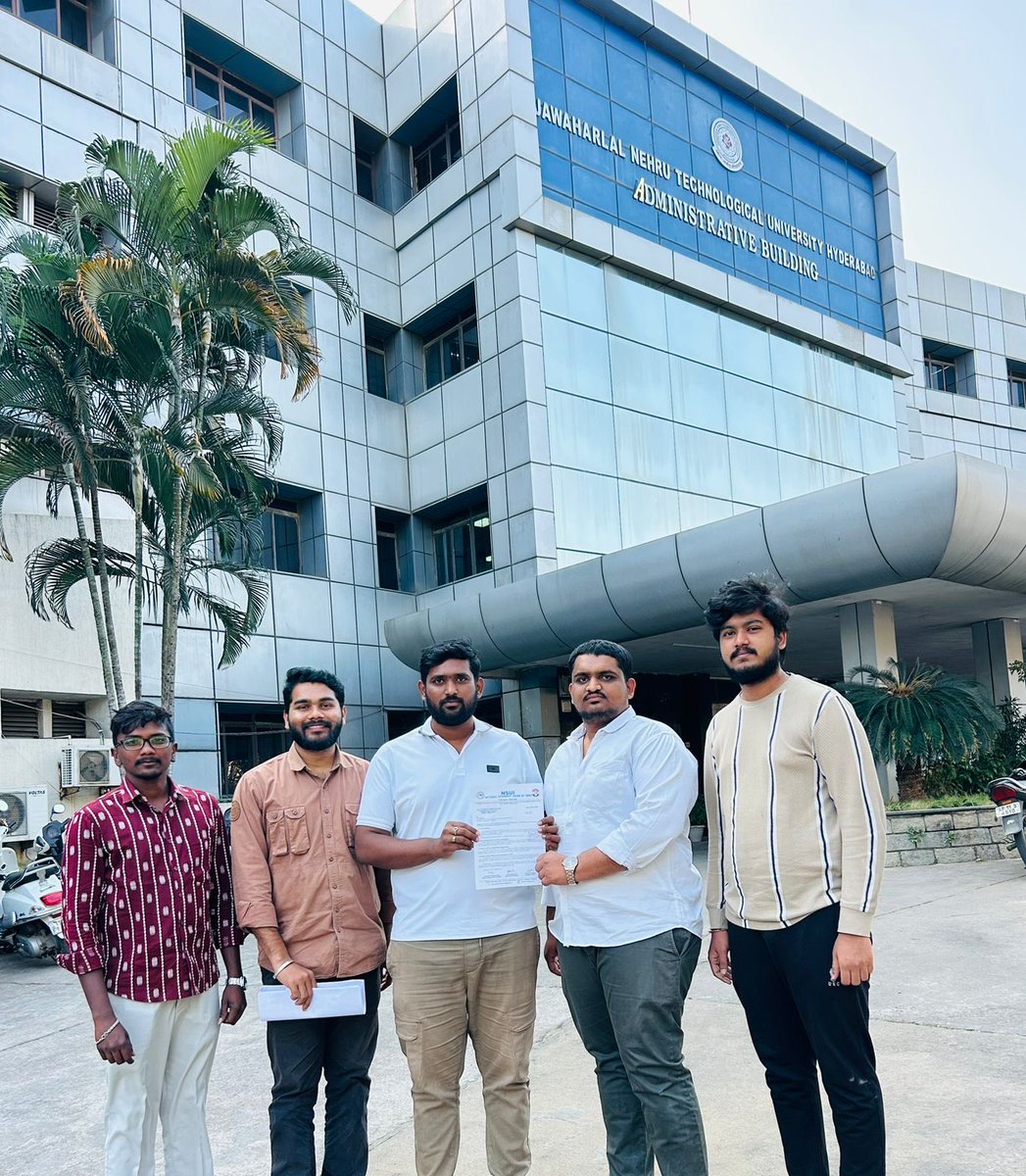 devaralarakesh's tweet photo. NSUI Victory ✊

After strong representation by NSUI, JNTUH has released notification for One Time Chance &amp; CBT exams for UG &amp; PG students who exceeded their maximum duration.

A big relief for thousands of students.

NSUI Fights – Students Win 
@kanhaiyakumar https://t.co/WTSNktgQCj
