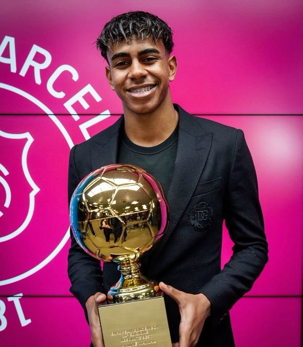 shugar bread • tweet media