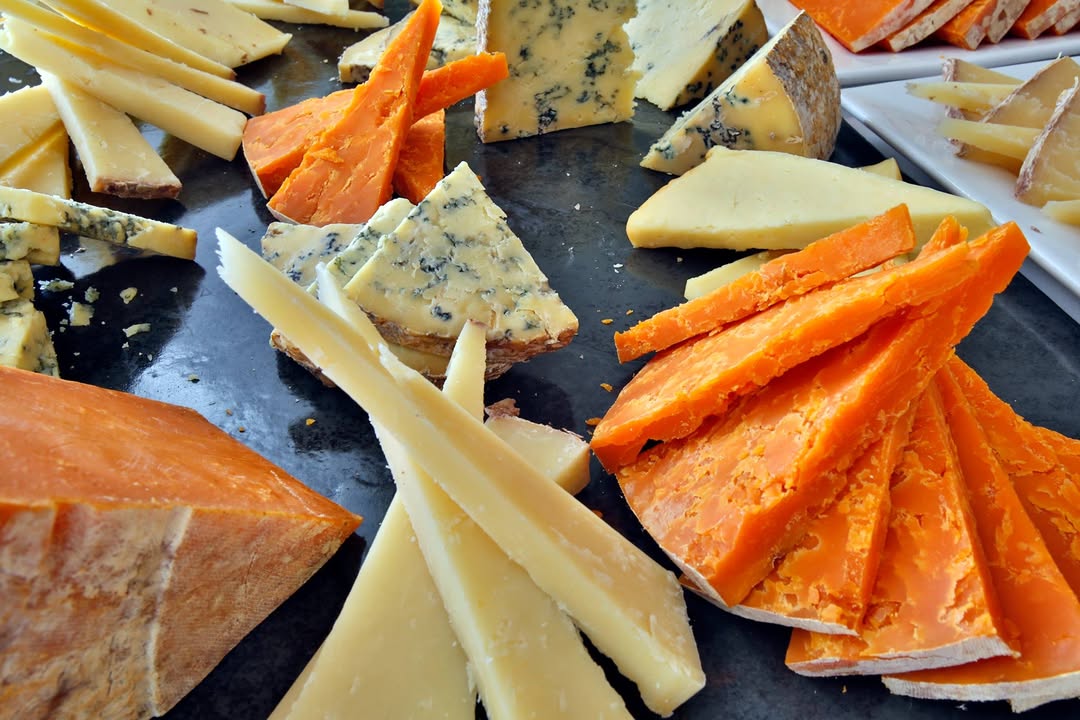 quorngrange's tweet photo. 🧀 Love cheese?

Enjoy a beautifully crafted cheeseboard — perfect solo or with a glass of wine 🍷

Relax, unwind, and treat yourself ✨

#CheeseLovers #WineAndCheese #PerfectPairing #RelaxAndUnwind #QuornGrangeHotel https://t.co/2ws0e6fnlt