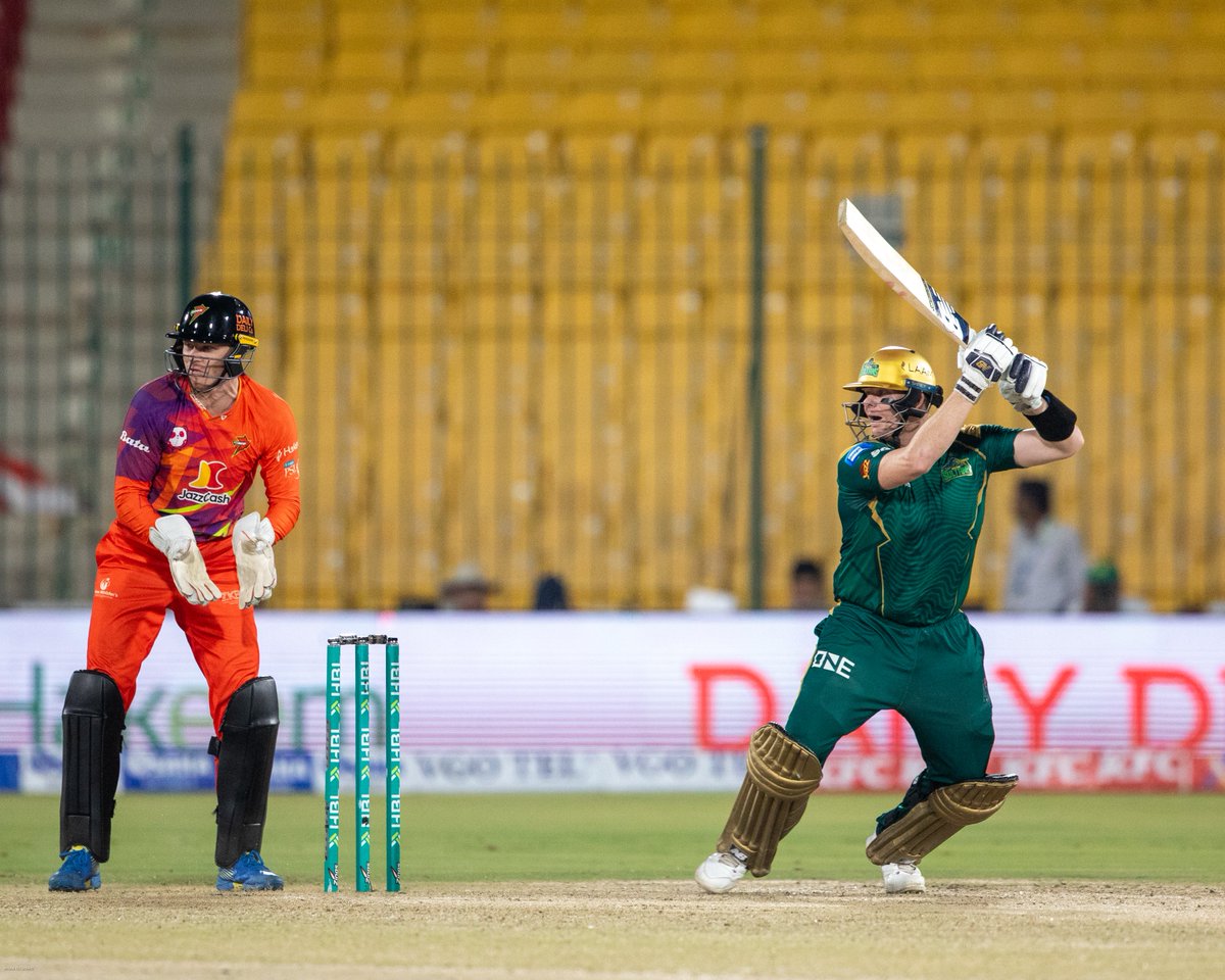 thePSLt20's tweet image. Sultans keeping the chase on🔥

#HBLPSL11 | #NewEra | #RPvMS