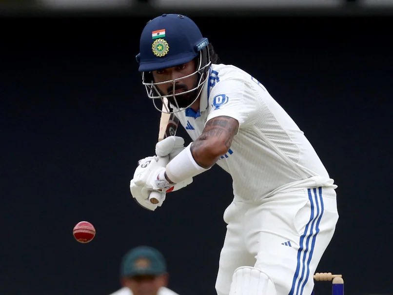 Boscoui's tweet photo. KL Rahul in today’s match #SRHvsDC https://t.co/ed4HL48ykg