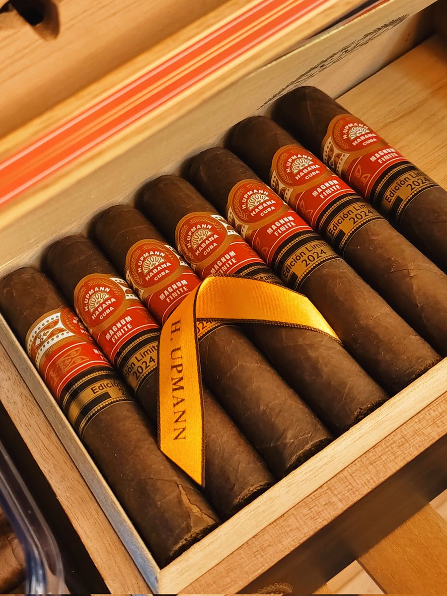 Mr.TitanXXXL tweet media