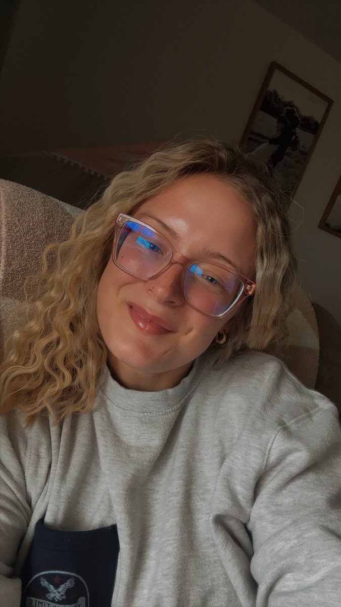 alysahsitter26's tweet photo. rainy days hallelujah https://t.co/oopBP9HMic