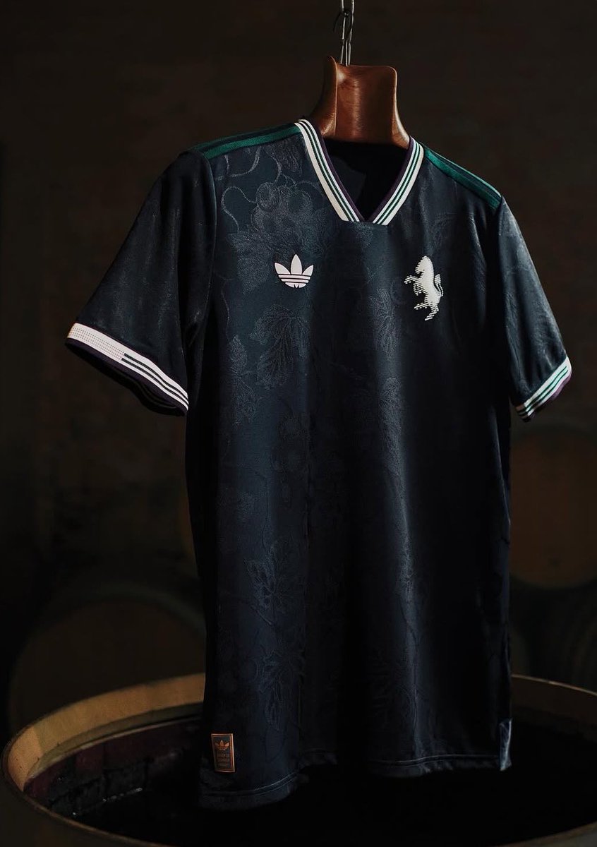 Forbidden Football Shirts 👕 tweet media