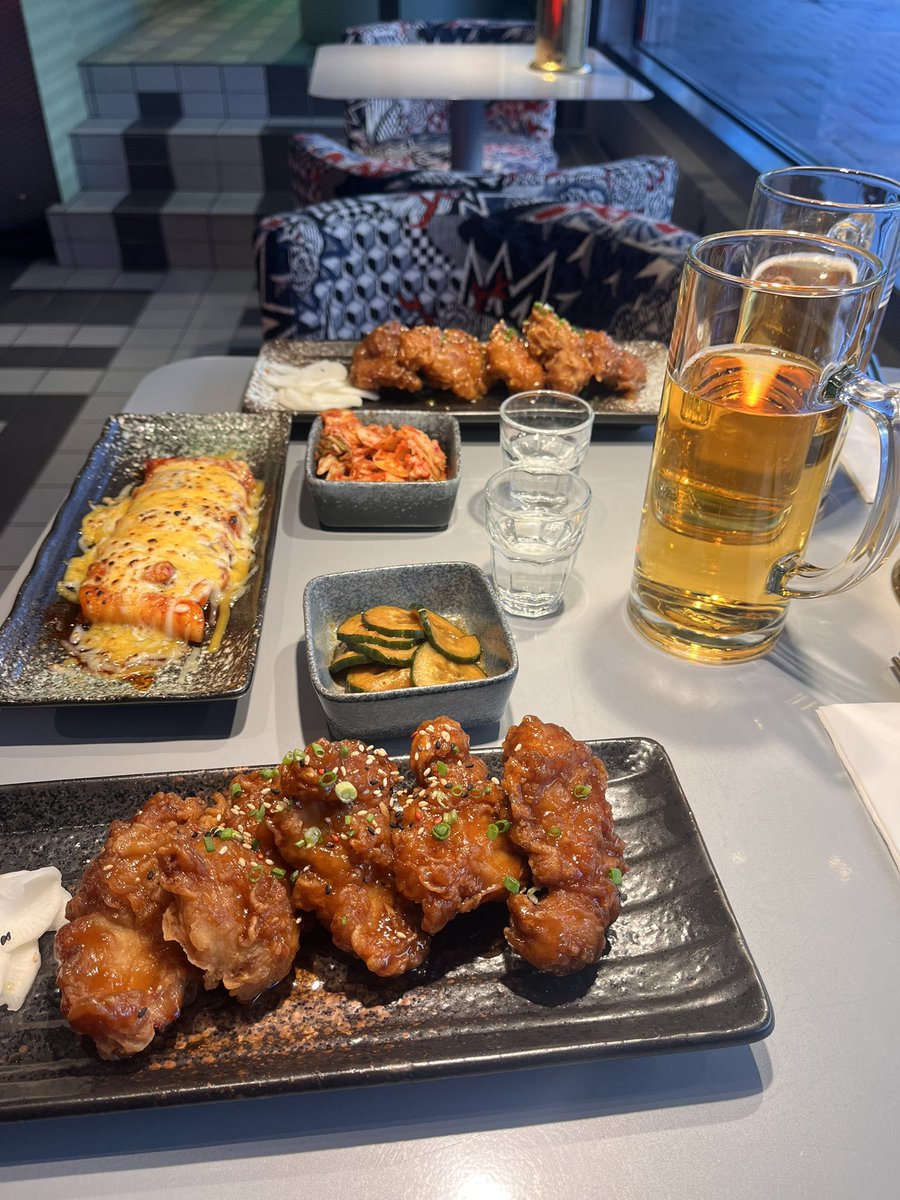 Mr Never Sell tweet media