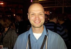 BenghaziNotes's tweet image. Jack soon learned that the man he had declared dead was Sean Smith, the 34 yr. old State Dept. communications expert, an only child, and married father of 2 young children. He was reported killed in action at 11:01PM #Benghazi Time. (2/3)