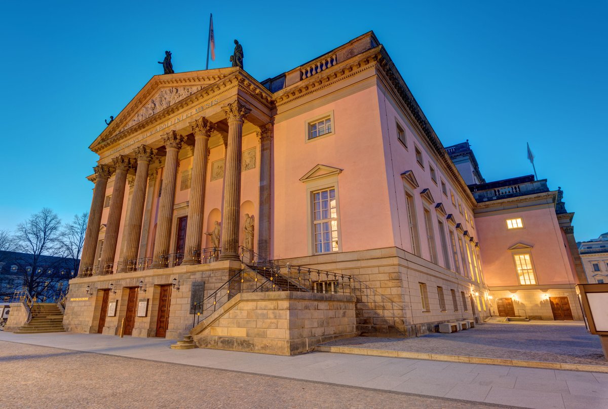 lookforplace's tweet photo. #Berlin #State #Opera #Staatsoper #Unter #den #Linden #Unter #Germany https://t.co/5Q7x19cUYs
