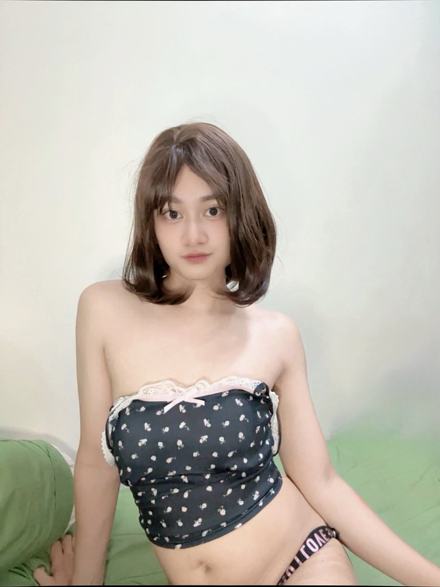 Natasha tweet media