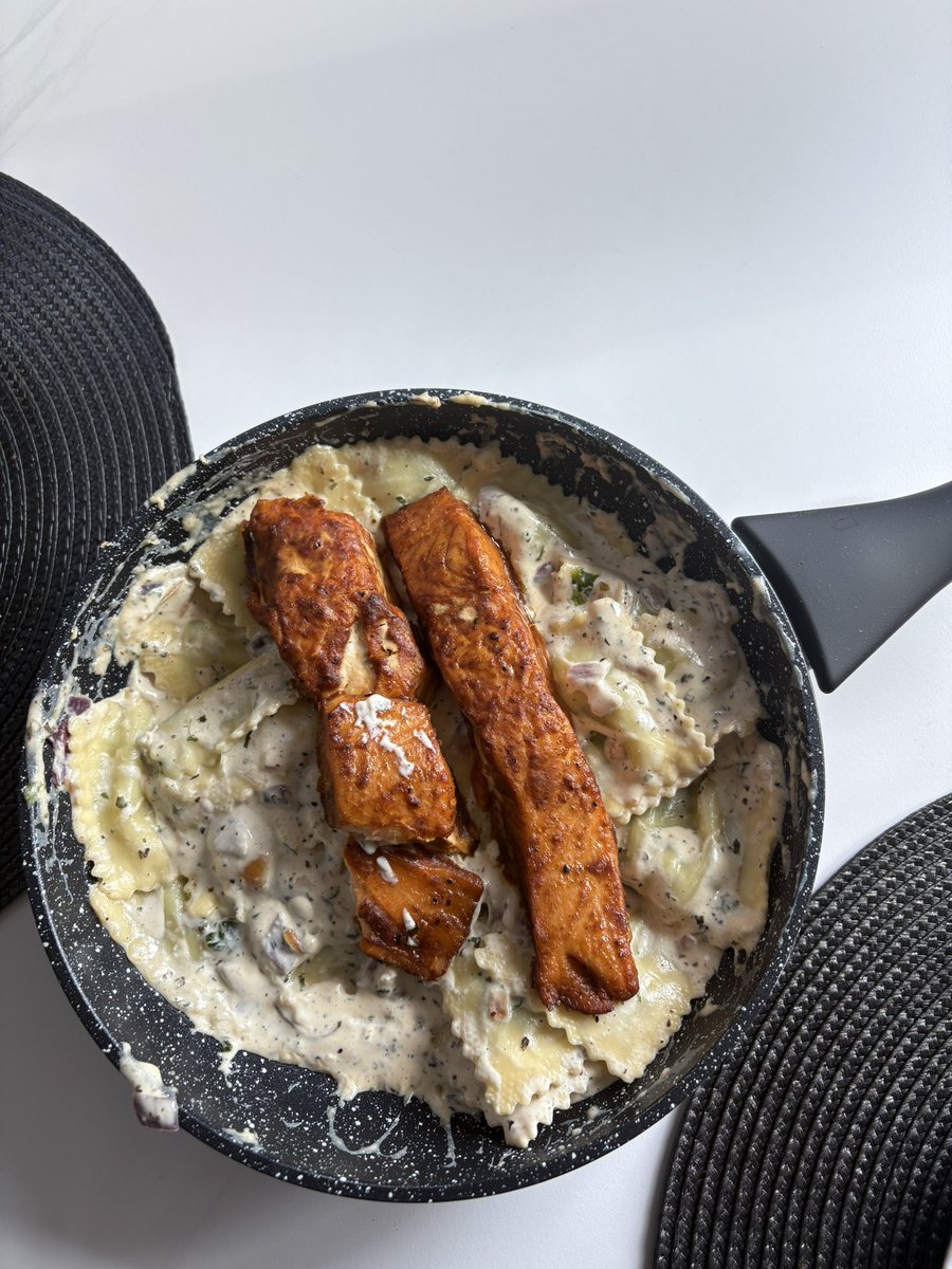 𝑅𝑜𝓇𝑜 tweet media