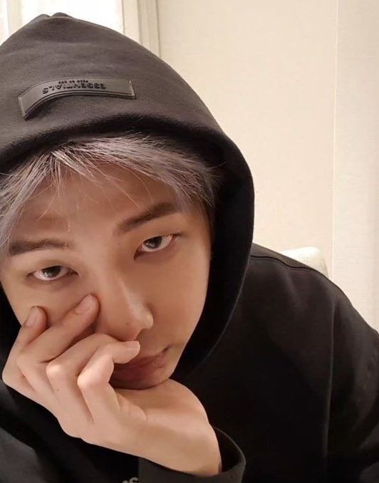 IJO : ON tweet media