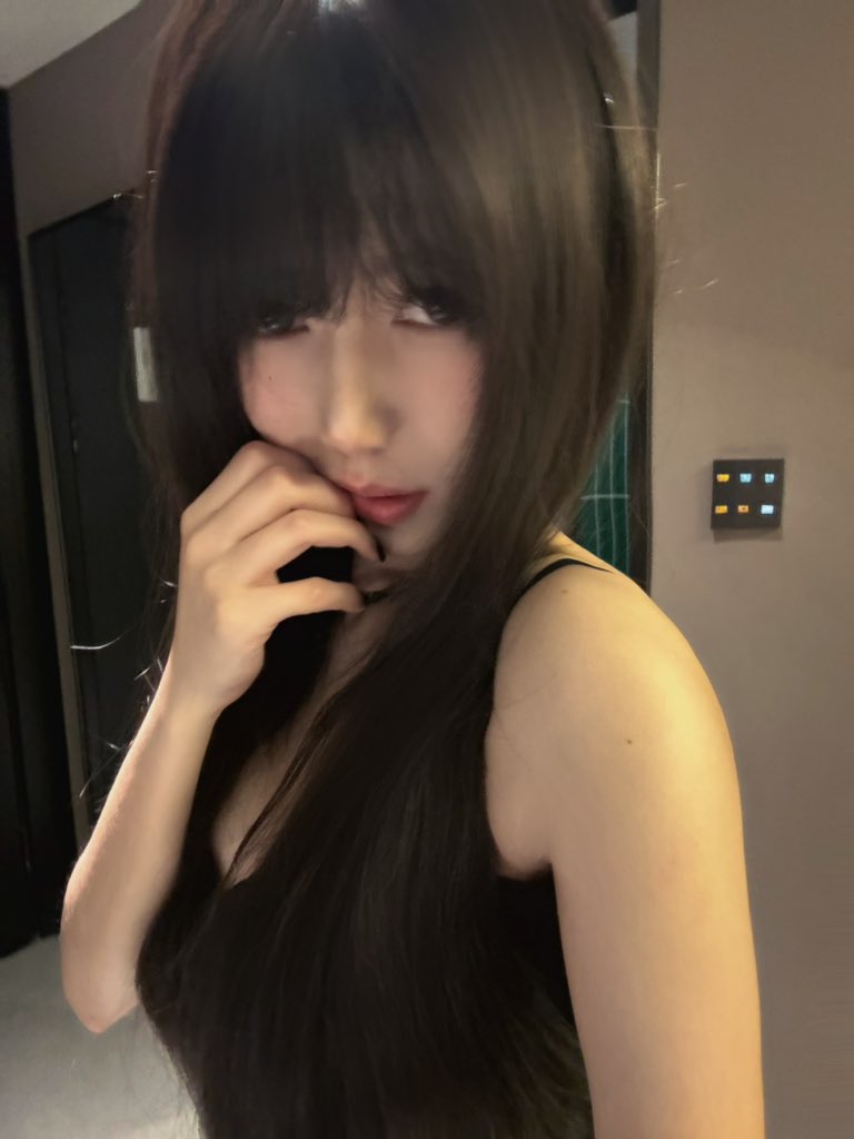 床伴是铃木一彻级别 tweet media