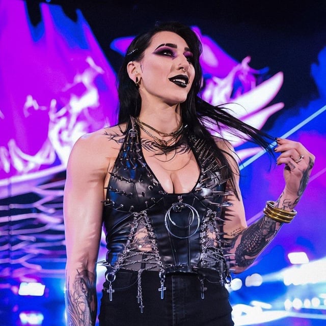 MAMI RHEA. tweet media