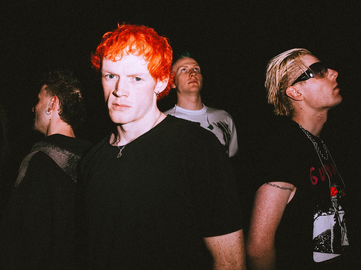 polydorrecords's tweet image. Bleech 9:3 have released a new single ‘Underrated’ ahead of their debut EP arriving May 15 🧡

#Bleech93