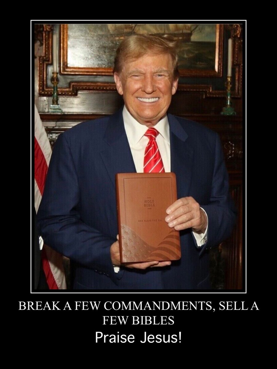 Anyone know if Donald Trump has ever once gone to confession? <a href="/ChrisCuomo/">Christopher C. Cuomo</a> #trumpbiblereading #popeleo #thebible