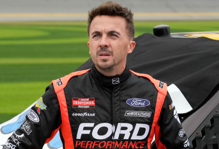 malctwt Confessions tweet media