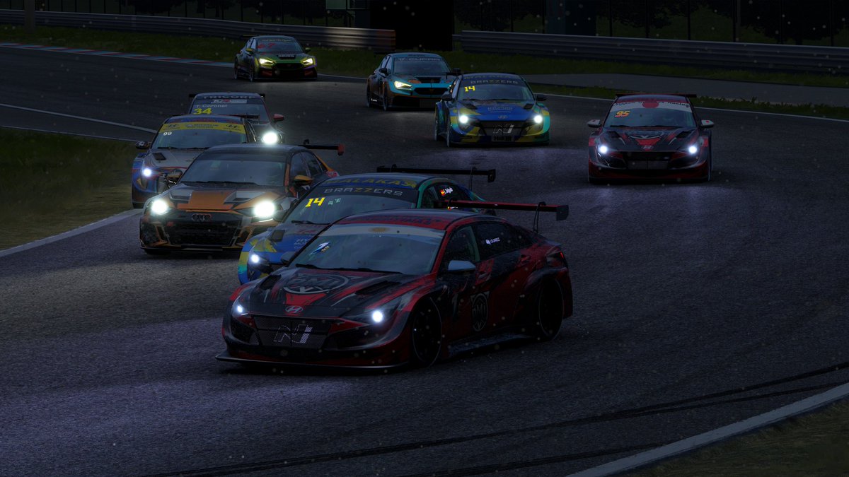 PMI_eSports's tweet photo. 𝐆𝐏𝟐 𝐀𝐮𝐭𝐨𝐝𝐫𝐨𝐦 𝐁𝐫𝐧𝐨 

#BDSimRacing #LetsGoPMI 🔴⚫ https://t.co/Fqtjf4r2oL