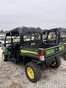 FarmsNews's tweet image. 2025 John Deere XUV 825M 🔻

Extreme terrain tires, 4WD gas, rear view mirrors, side mirrors, glass windshield with wiper, power steering, and more.

usfarmer.com/recreational-v…

#Utility