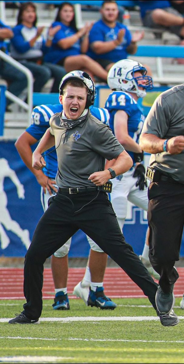 CoachPetersPHS's tweet photo. Happy Birthday son! Love you and I’m proud of you!
#BG https://t.co/awWWfP2ffd