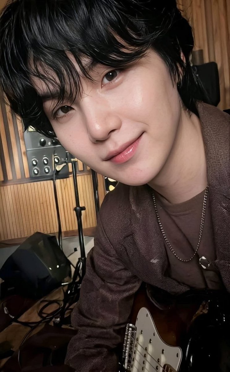 𝐿𝑢𝑧 ♡| VOY A VER A BTS🇦🇷 tweet media