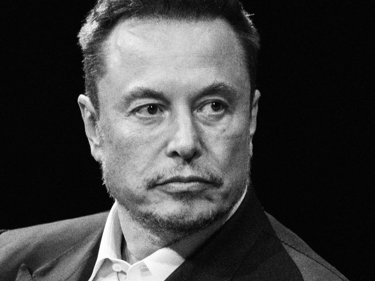 “If a government official is effective in spending your money, they should be rewarded. 

If they waste your money, they should be fired.”

– Elon Musk
