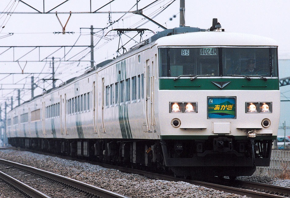 Jipe Trains n Buses tweet media