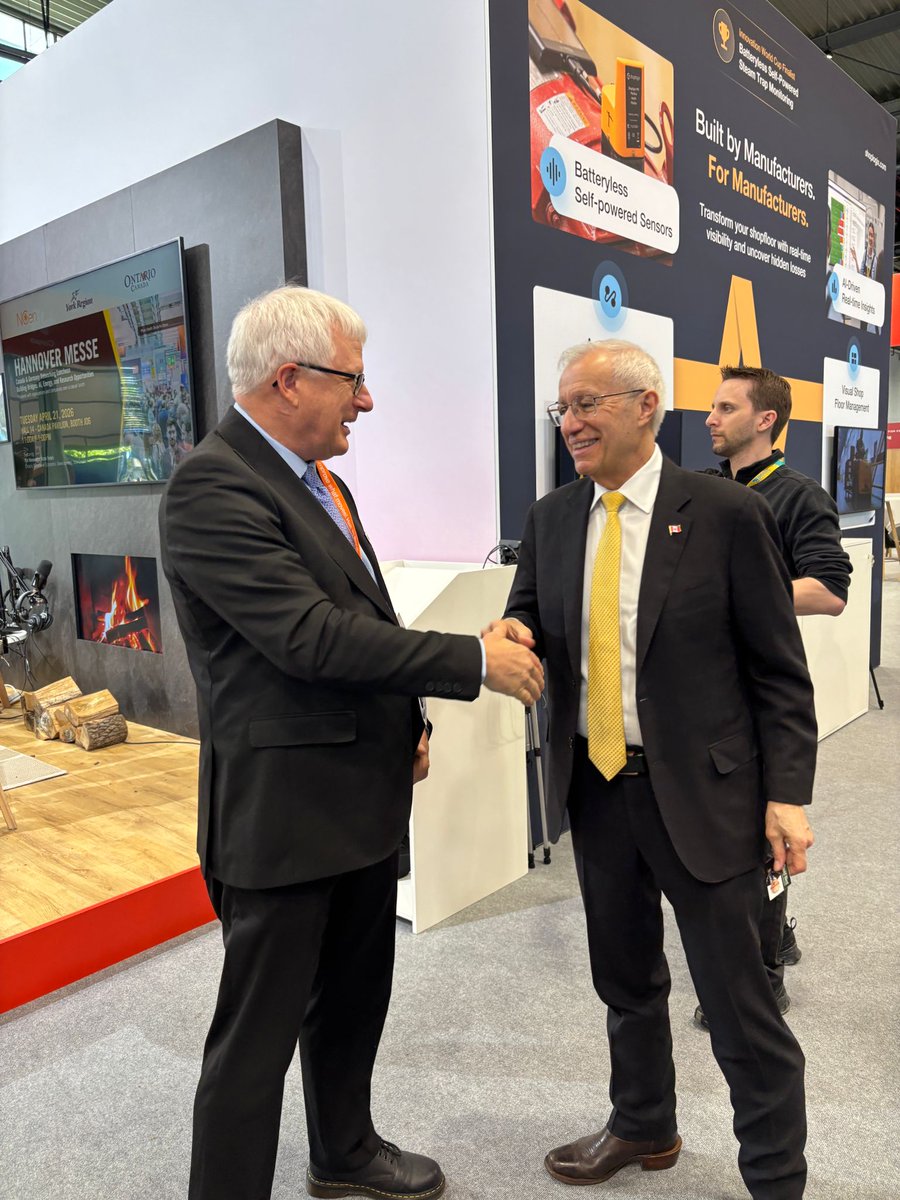 RH_EcDev's tweet photo. Great to see Minister @VictorFedeli  at @hannover_messe today. Reinforcing Richmond Hill’s commitment to innovation and investment.

#RHInnovation #ThinkingForward
#TradeMission2026 https://t.co/bDQaLyVGJQ