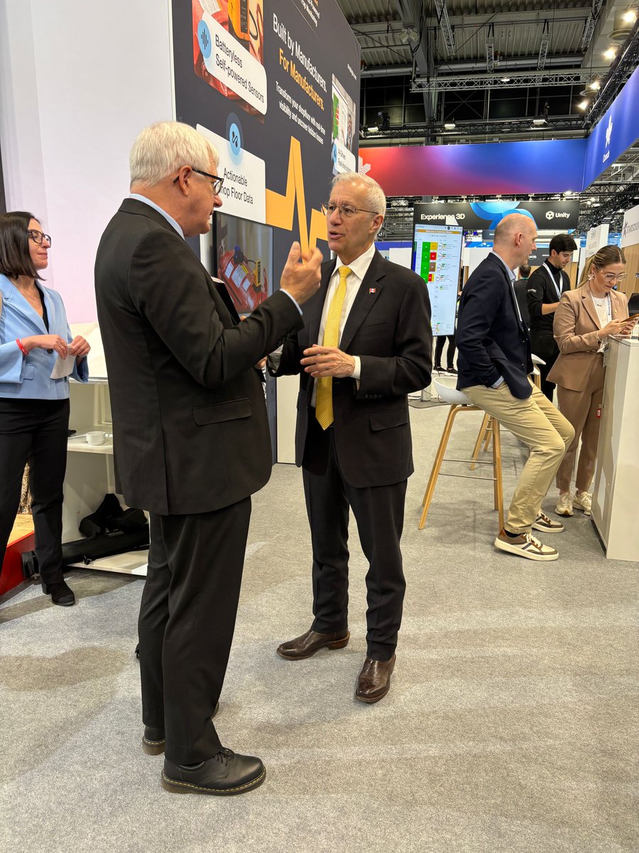 RH_EcDev's tweet photo. Great to see Minister @VictorFedeli  at @hannover_messe today. Reinforcing Richmond Hill’s commitment to innovation and investment.

#RHInnovation #ThinkingForward
#TradeMission2026 https://t.co/bDQaLyVGJQ