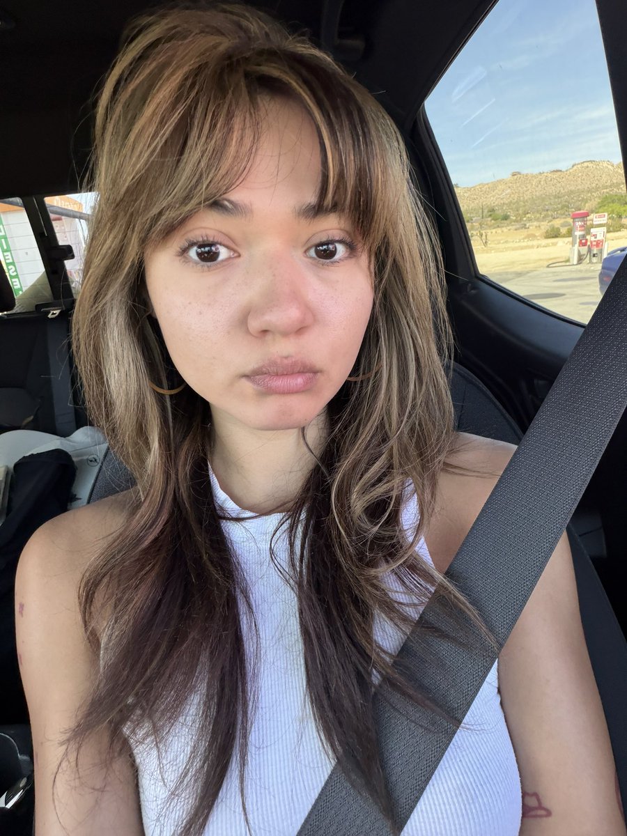 miss sav 🍊 tweet media