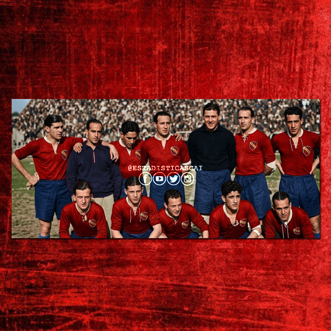 estadisticascai's tweet image. #UnDiaComoHoy | 21/4/1935 #Independiente vencía a #Racing 2-0 con goles de Sastre y Mata por la 5° fecha. Por primera vez todo el equipo utilizaba el escudo del club en la camiseta

🇦🇹Bello; Fazio, Lecea; Ferrou, Corazzo, C. Martinez; Valentini, Sastre, Mata, Pereyra, Zorrilla