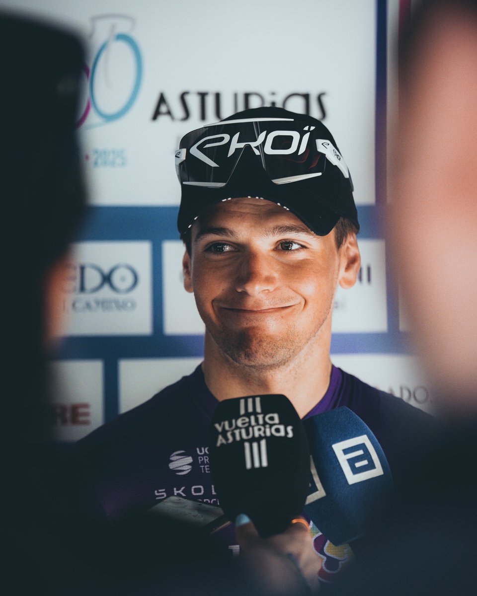 vueltasturias's tweet image. ⏰ ¡Recuerda! 📺

💥 Desde las 16:15h podrás seguir la etapa en directo por @RTPAOficial 

🌐 Y también en streaming a través de su web.

👉 rtpa.es/tpa-television

#vueltaasturias #lavueltina #deporte #ciclismo #asturiasparaisonatural