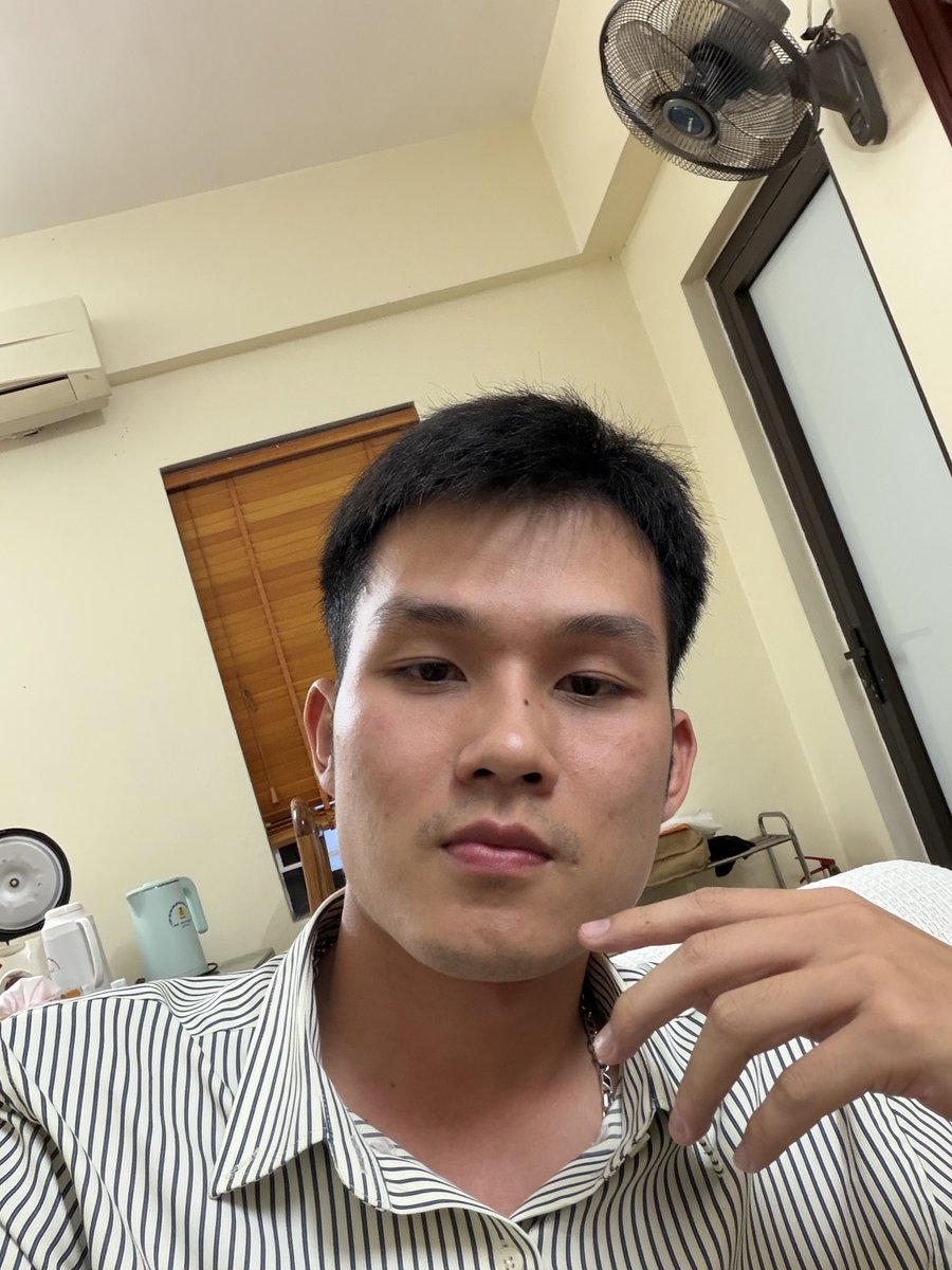Tùng Anh tweet media