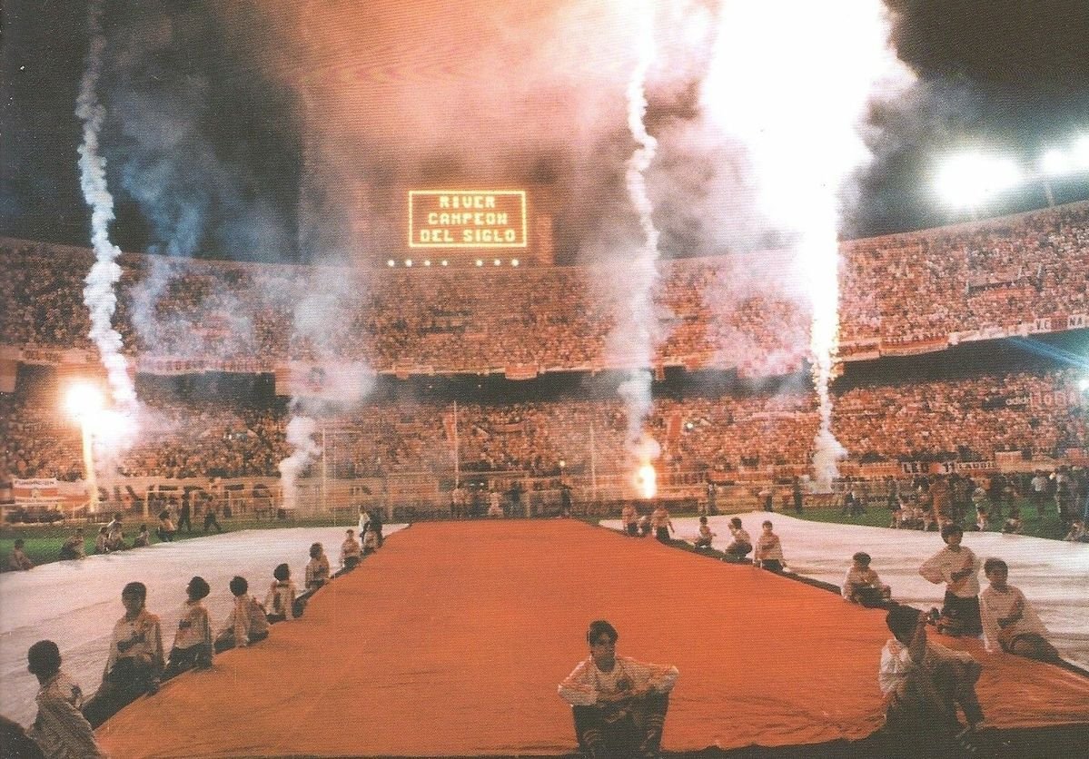 River 90s tweet media