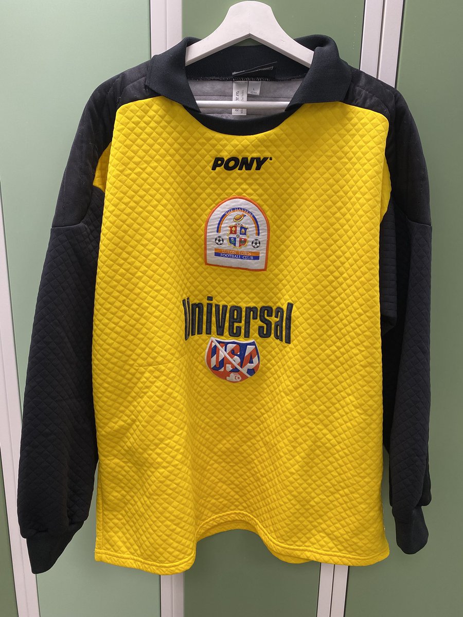 adelsgaard's tweet photo. Thanks to @LTFCShirts for this shirt! Despite the colour🫣 A beautiful @lutontown goalkeeper shirt from 95/97! The long sleeves and cuffs! ! My first goal keeper shirt ! 🙌🏼⚽️ https://t.co/drKGPfIkGl