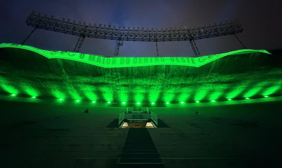 Meu amor pelo Goiás começou nas arquibancadas do Serra dourada 

Ingresso está caro e o horário não é um dos melhores, só que é o último jogo do estádio antes da reforma, então é mais que um jogo, é uma despedida

O Goiás precisa de você nessa decisão, então vamo pro Serra