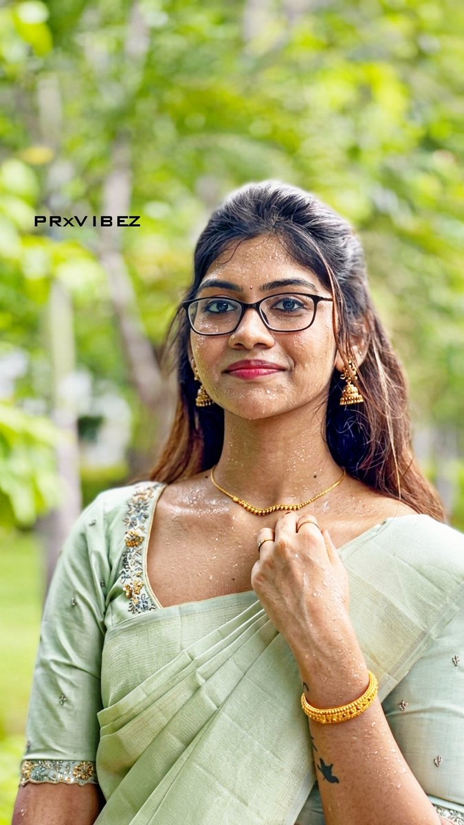 சுஜிதா தேவிடியாவின் மகன் 😍🐂 tweet media