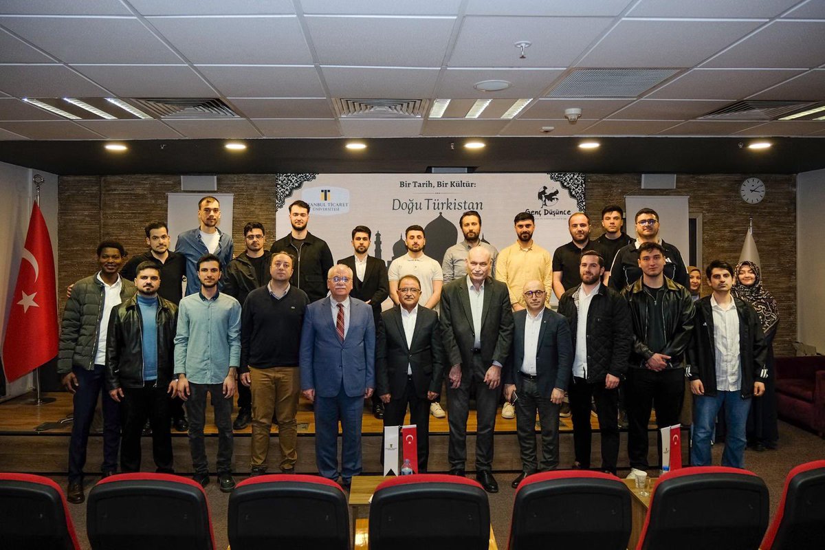 Doğu Türkistan Vakfı tweet media