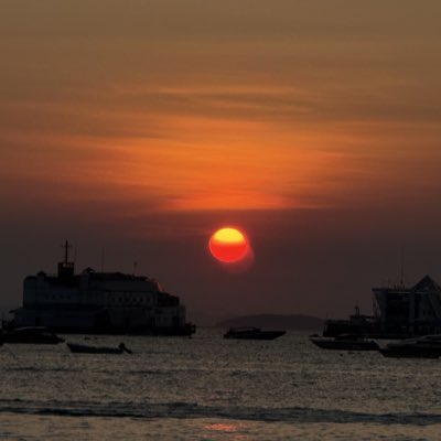 ManHanama's tweet photo. #NewProfilePic https://t.co/vcDOpHF4GV