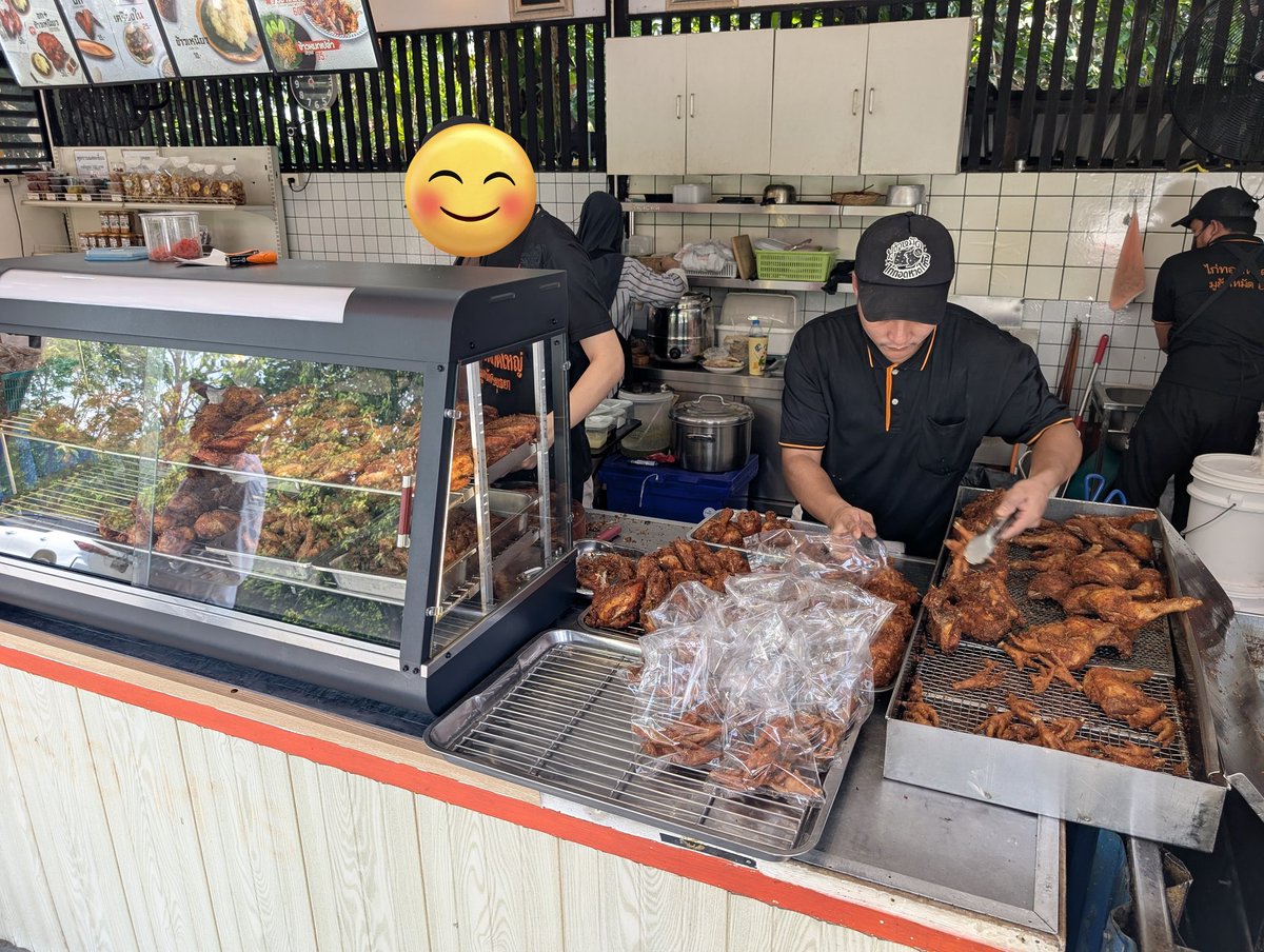 パン🍞ปัง🇹🇭 tweet media