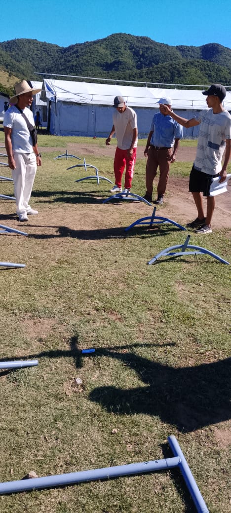 RaidelVargasG's tweet image. Se realiza el arme de nuevas carpas en el SI Amiguitos de las FAR, donadas por la #Unicef , para garantizar la calidad de los procesos.
#EducaciónGranma
#MunicipioPilón
#EducaciónGranma
#CubaMined