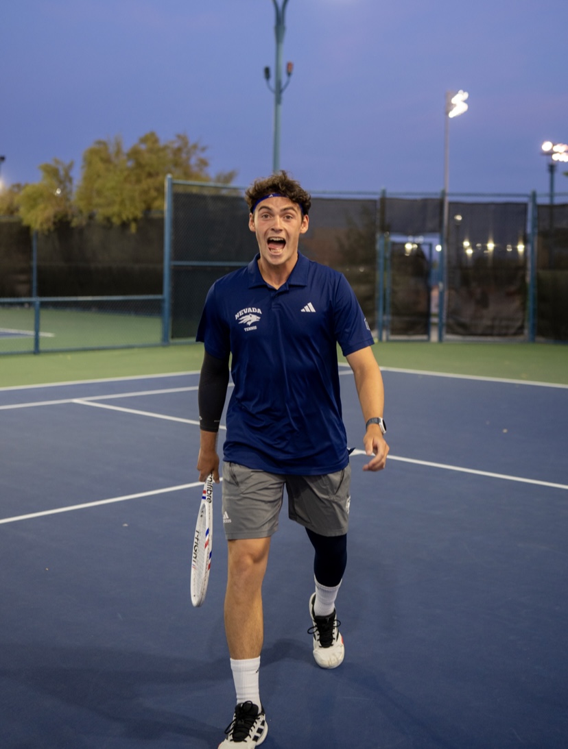 NevadaMTEN's tweet image. ✅ Monday night practice in Vegas!

Getting ready for Wednesday’s Mountain West quarterfinal at 1 p.m.!

#BattleBorn