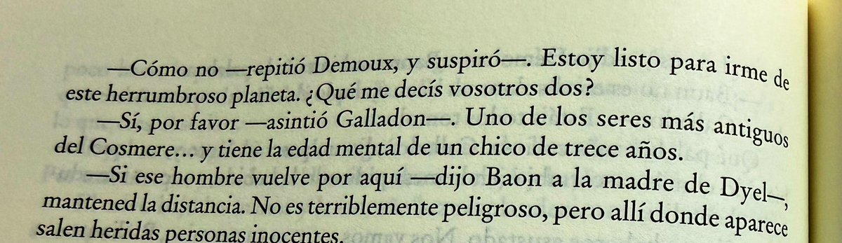MainorAlonso's tweet photo. cuando está uno leyendo viento y verdad y se encuentra estos enormes cameos #mistborn #elantris #archivoDeLasTormentas https://t.co/pm6fUKxpj2