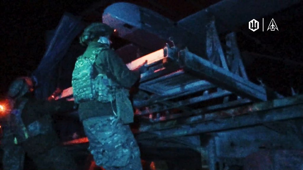 Drone_Wars_'s tweet image. #WATCH Footage of the preparation for the launch of the FP-1/FP-2 UAVs by the servicemen of the 1st Separate UAV Center of the State Border Guard Service