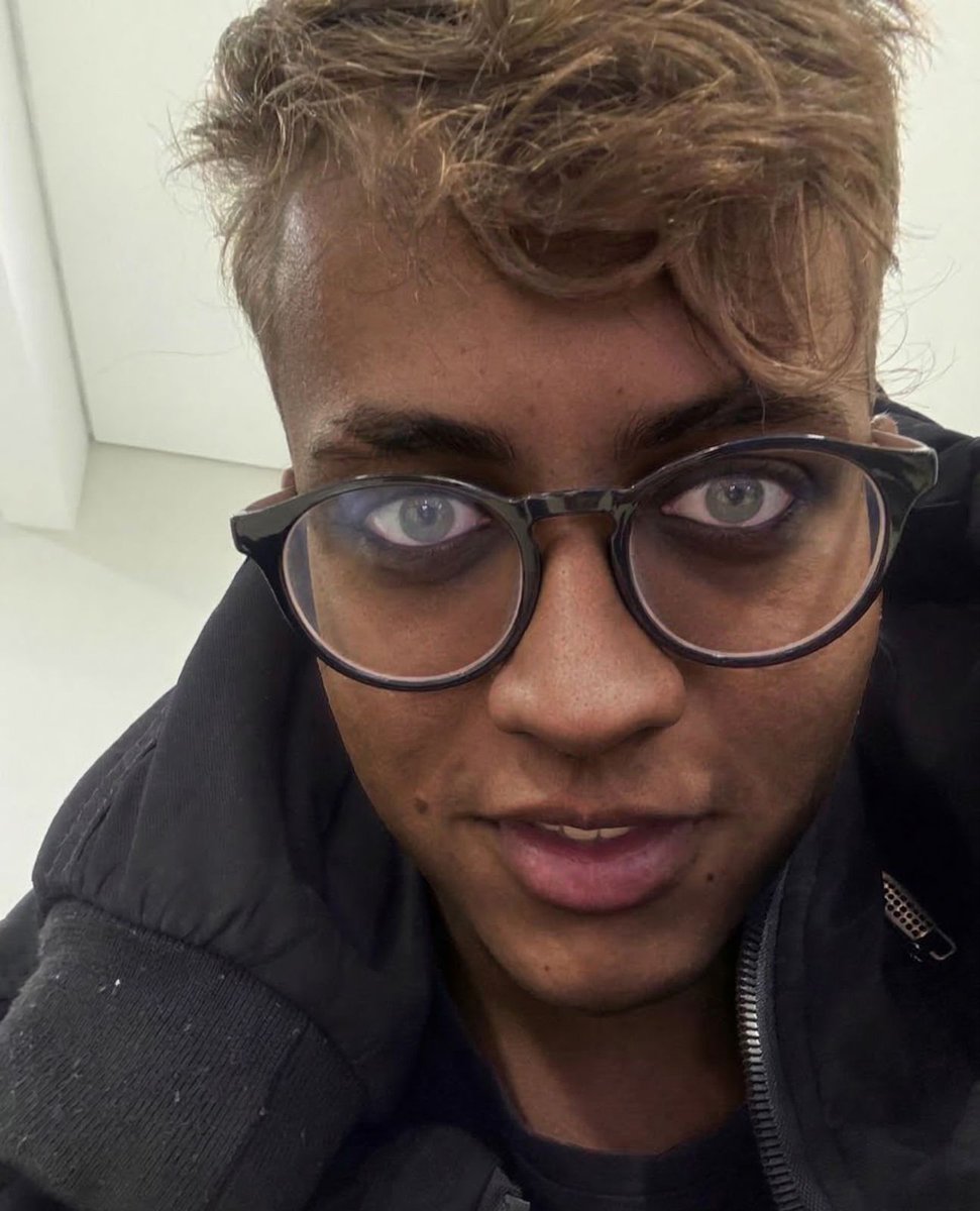 pedroikol vai tomar no seu cu tweet media