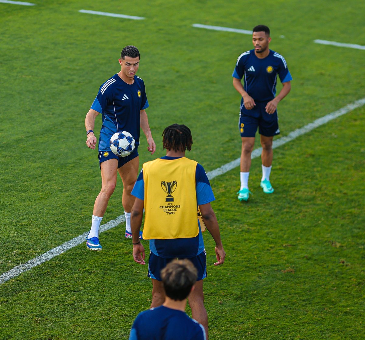 CHINO_MONI tweet media