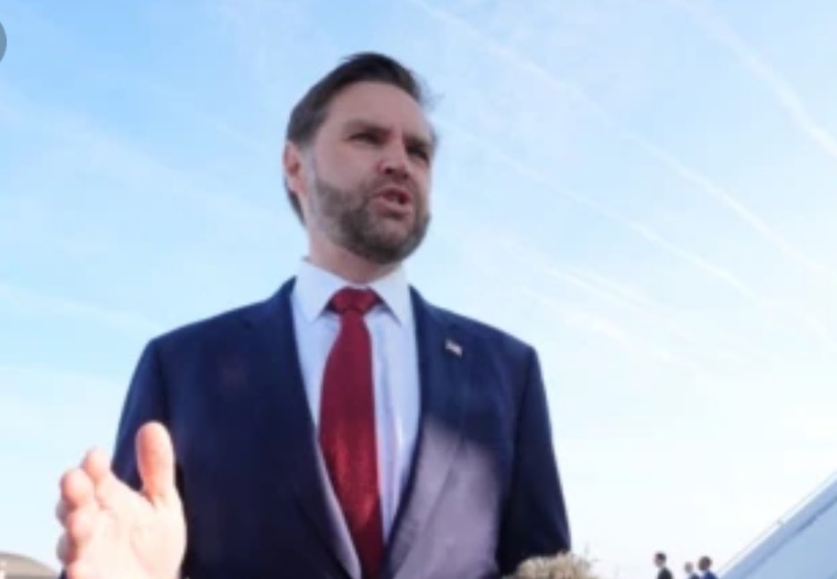 🔴
การเดินทางของ เจดี แวนซ์ รองปธน.สหรัฐฯไปยังปากีสถาน ถูกเลื่อนออกไป

เนื่องจากยังไม่มีการตอบรับจากอิหร่าน
#Irán