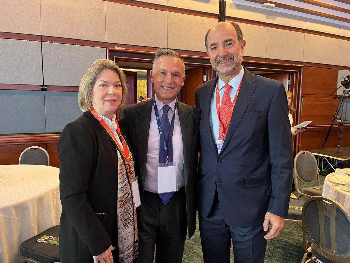 AmChamBaq's tweet image. AmCham Atlántico y Magdalena presente en la Asamblea de Afiliados y la Cumbre Colombia – Estados Unidos: Construyendo lo que sigue 2026–2030, organizada por @AmChamCol en Bogotá 🇨🇴🇺🇸

#foroamchamcol #amcham
