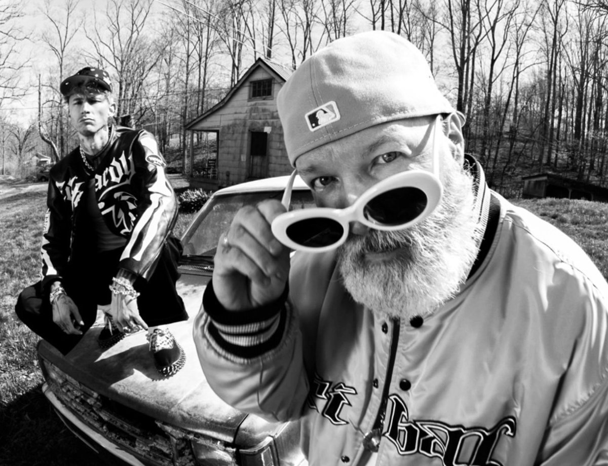 In The Loop Magazine tweet media