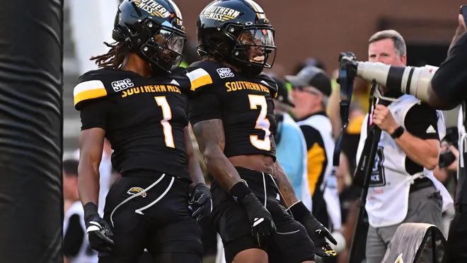 jordan_ap5's tweet photo. Blessed to receive an offer from Southern Mississippi! https://t.co/IKyzQEmxyq