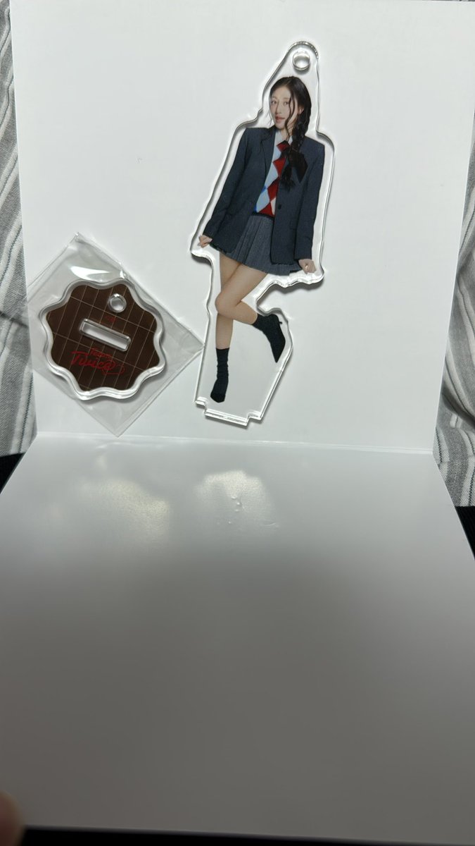 thinkabout2z's tweet photo. ランダムミニアクスタ交換してくれる方
求)ツウィ
譲)ジヒョ
25.26国立現地交換可能です！
どなたでもよろしくお願いします❗️
#TWICE  #TWICEグッズ交換　#ツウィ https://t.co/U7rHNAyp4q