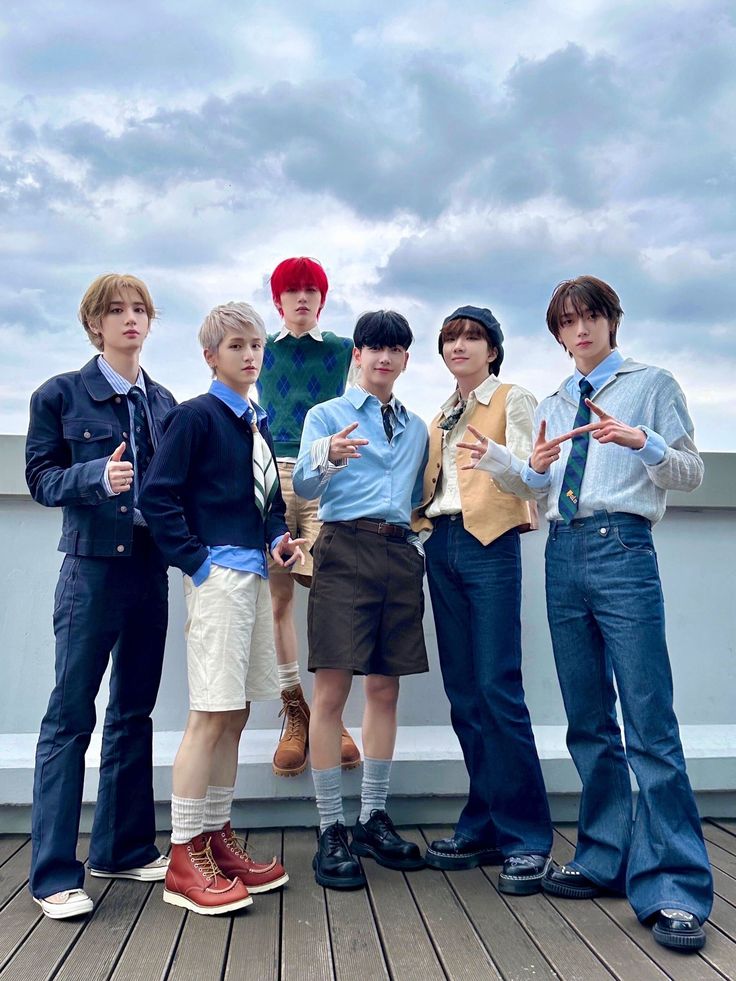 ᭙.ડ ⛇🚪 tweet media